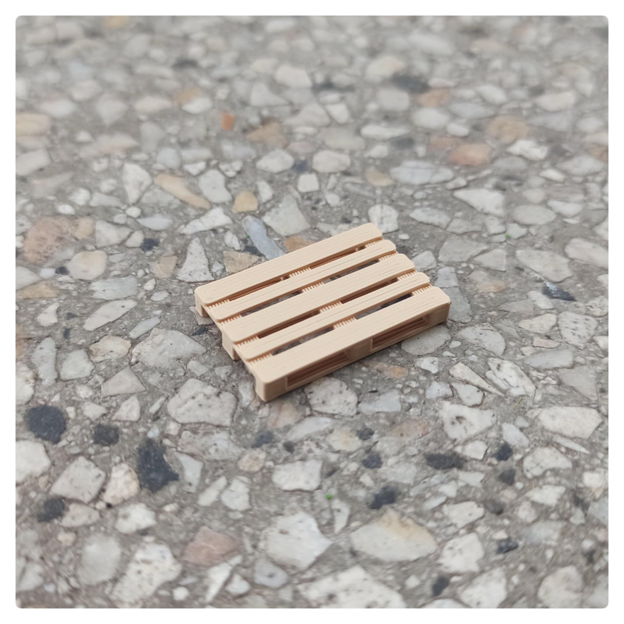 Europaleta 1:43